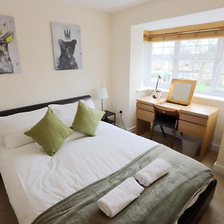 Easytravel Luxury Nec/Airport 3 Beds House Appartement Birmingham Buitenkant foto