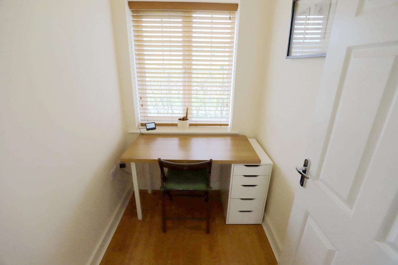 Easytravel Luxury Nec/Airport 3 Beds House Appartement Birmingham Buitenkant foto