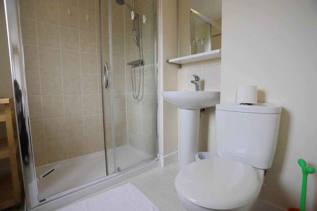 Easytravel Luxury Nec/Airport 3 Beds House Appartement Birmingham Buitenkant foto