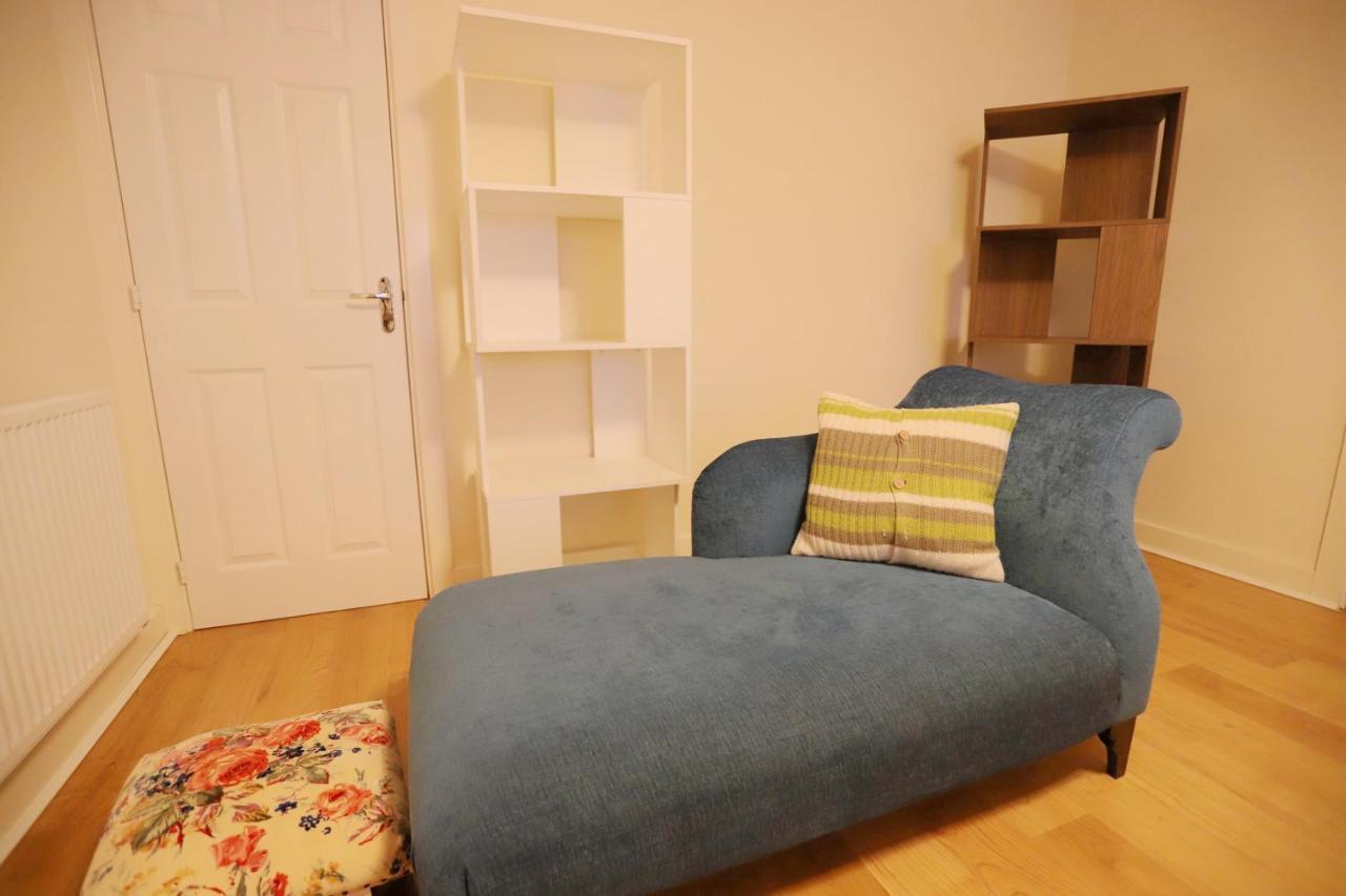 Easytravel Luxury Nec/Airport 3 Beds House Appartement Birmingham Buitenkant foto